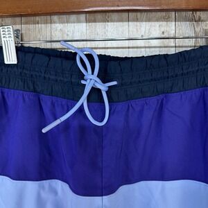 Athleta Oahu Colorblock Shorts Womens Size 12 Drawstring Casual Purple Athletic